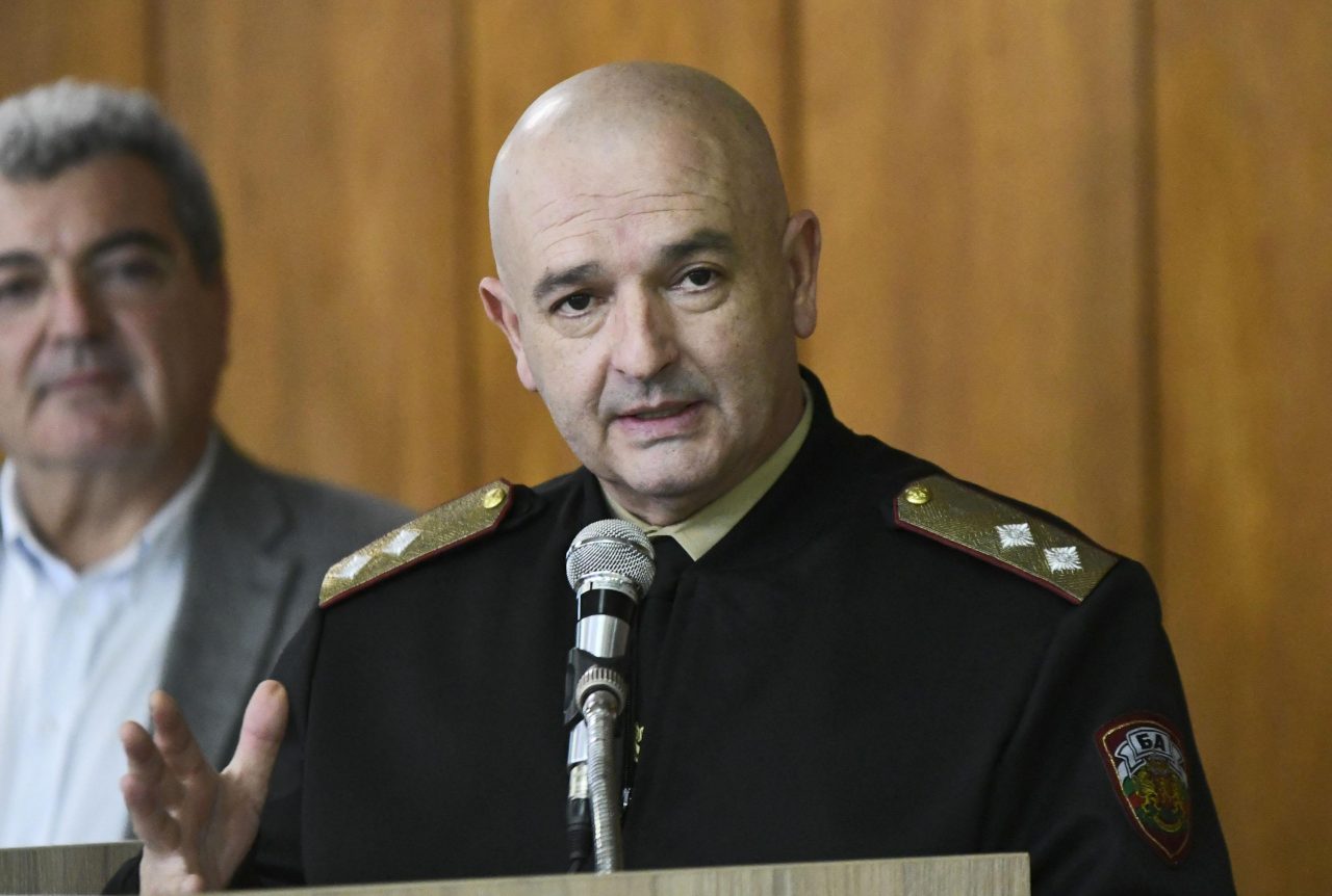 Ген. Мутафчийски направи тревожна прогноза за бъдещето