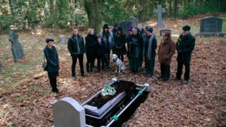 Семейство погреба свой роднина, за да разбере 20 дни по-късно, че е жив