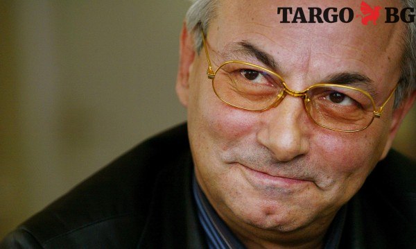 Вижте как живее Ахмед Доган: Позлатена тоалетна чиния, джакузи за 50 бона, личен спа-център и баня от 120 квадрата!