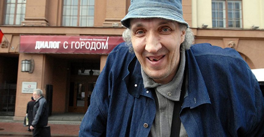 На 18 беше висок 218 см, а Доктор Смърт искаше да купи тялото му: Тъжната история на Руския Гъливер