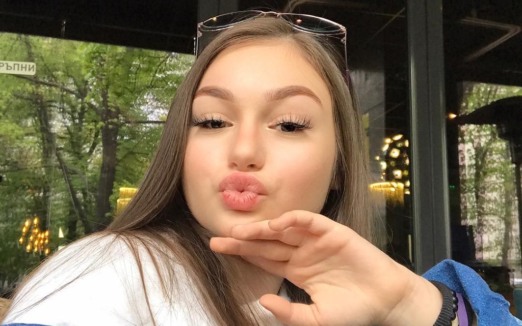 Крисия призна за силикона и разкри..СНИМКИ