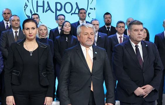 Люспенето продължава: Един от най-известните експерти напусна ИТН
