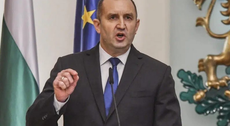Румен Радев събра всички погледи с речта си в парламента! За кризите и политическите цирковете