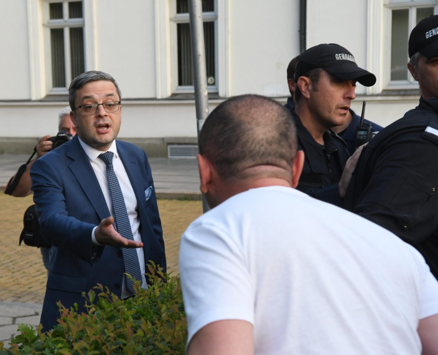 БСП: Истерията от ПП и ДБ ни кара да мислим, че машинният вот е манипулиран от тях