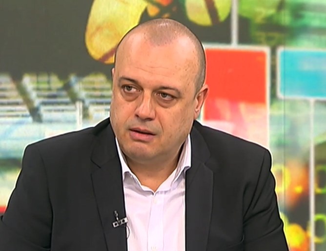 БСП: Истерията от ПП и ДБ ни кара да мислим, че машинният вот е манипулиран от тях
