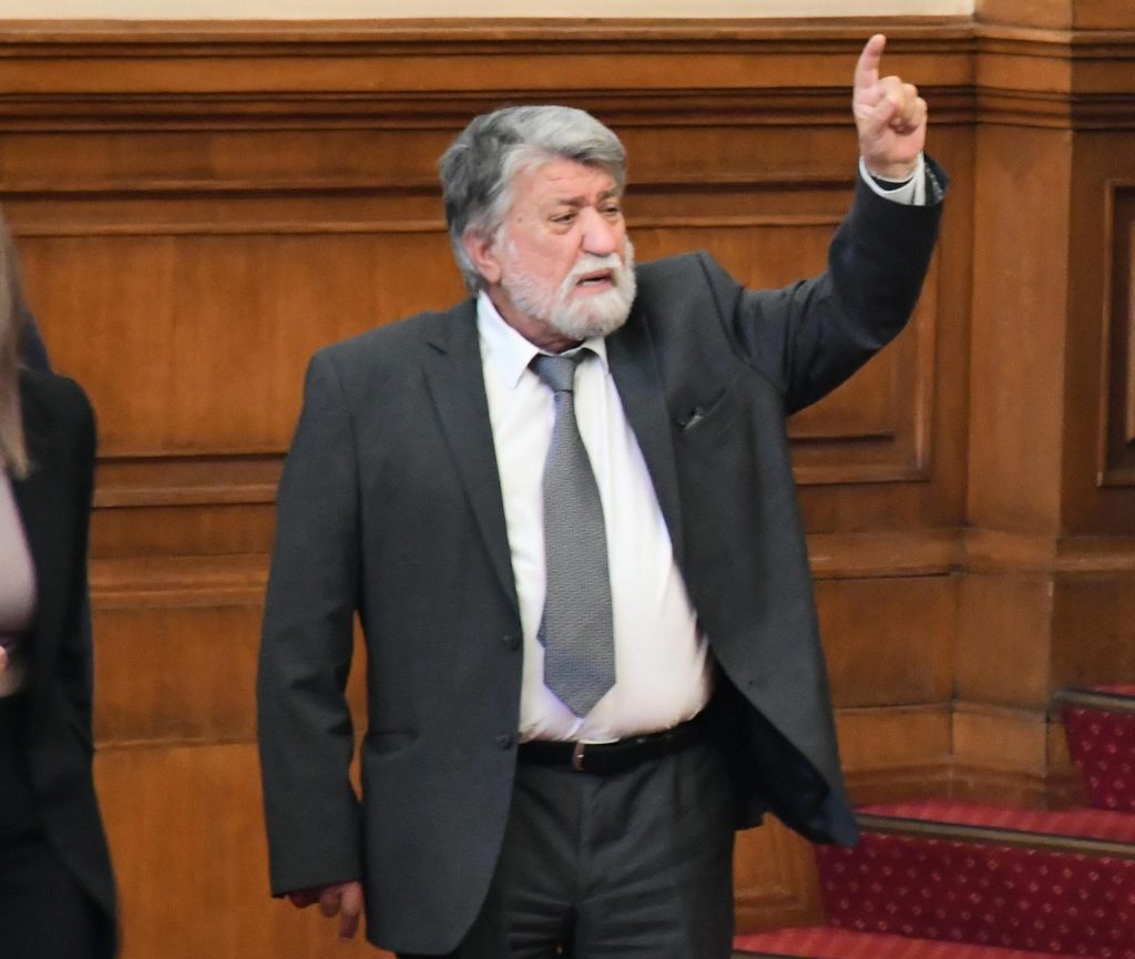Вежди Рашидов ще води листата на ГЕРБ-СДС в Пловдив-област, за Бойко остава Филибето
