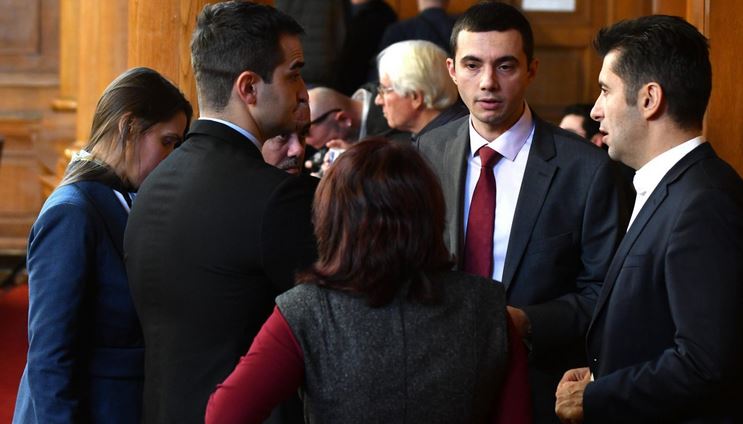 Политолог видя на власт експертно правителство и посочи само кой ще спечели от нови избори