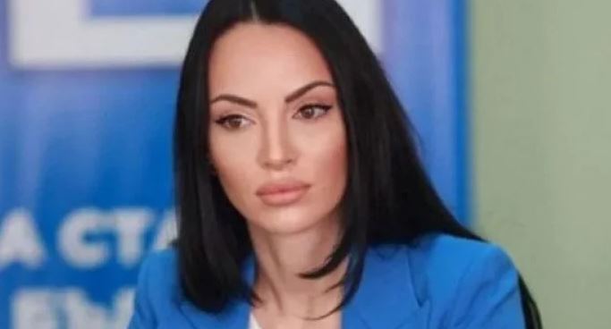 Красавица от ГЕРБ взриви мрежата: Благомир Коцев от „Промяната“ да каже къде са парите!